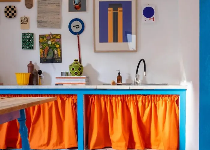Hektor - Farm, Arts & Couette-café Teguise (Lanzarote)
